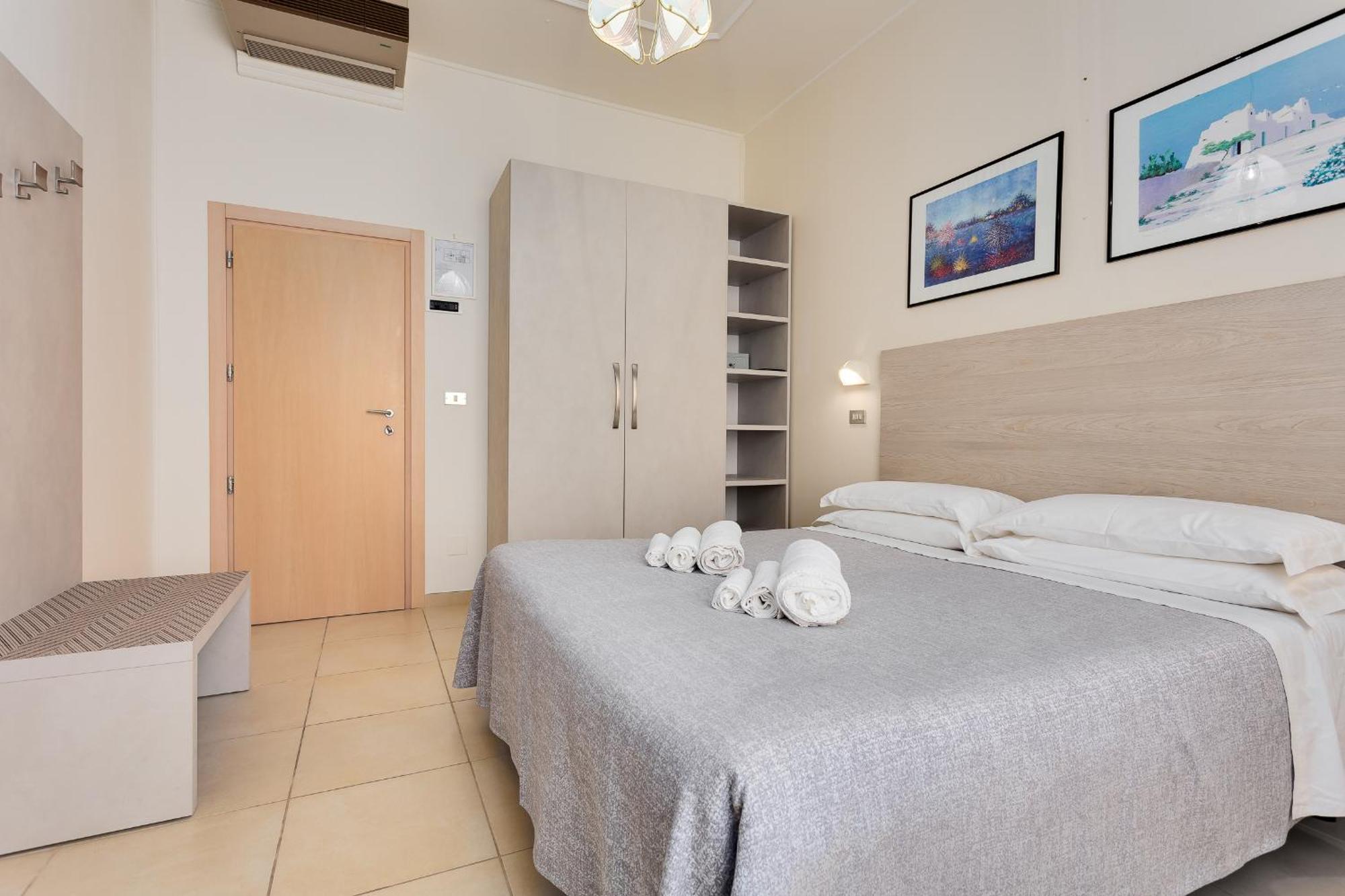 Hotel Caesar Lido Di Savio Eksteriør billede